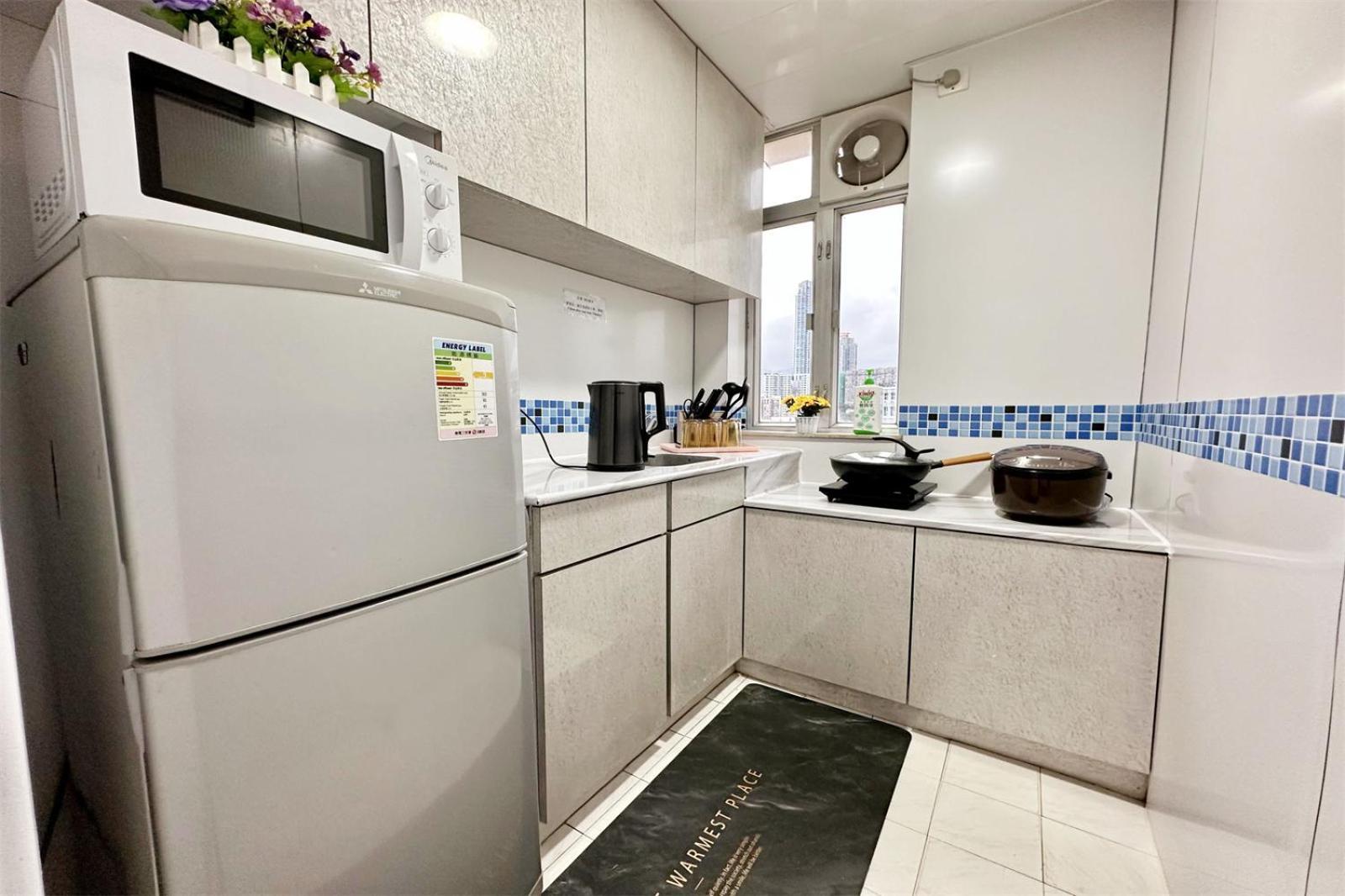 Fantastic Queen Beds, 4rms Beside Mtr Grand 14ppls 2 Bathrm Apartment