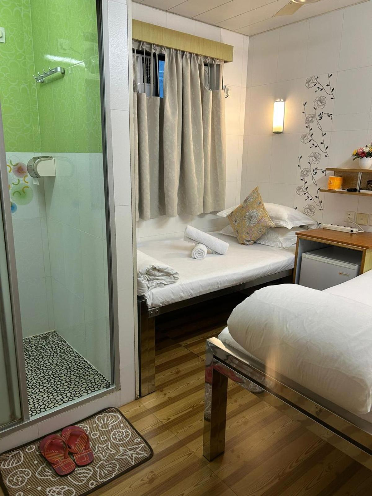 Guest house Holiday Guest House