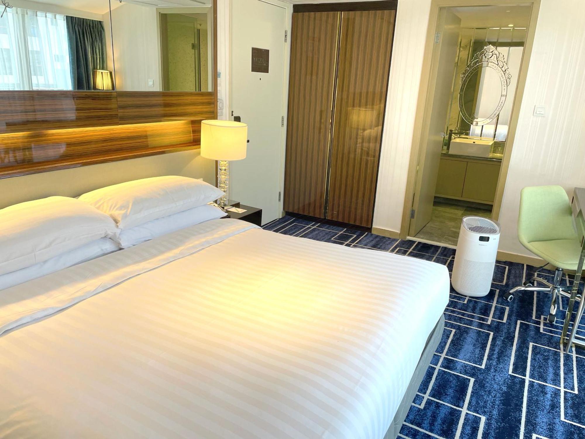 Dorsett Tsuen Wan, 4* Hong Kong
