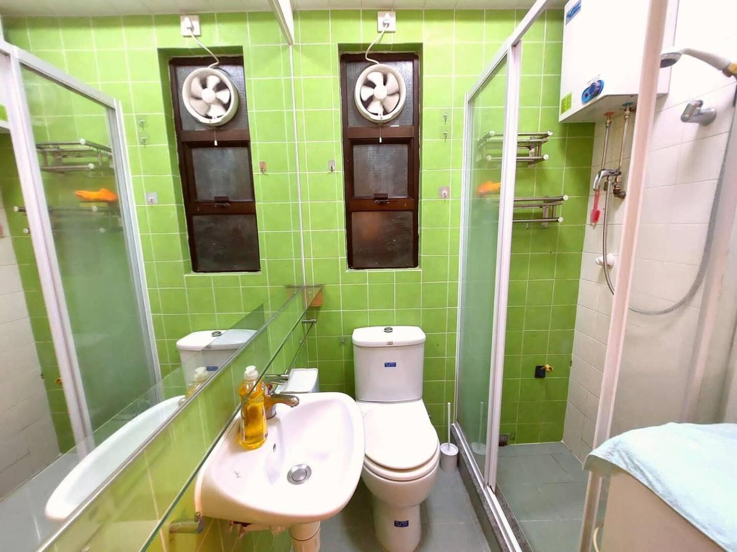 Apartment 5 Minutes From Mtr Full Kitchen And Toilet With Elevator Hong Kong