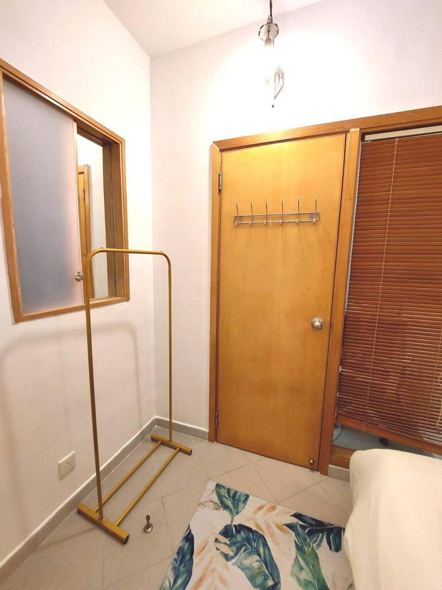 5 Minutes From Mtr Full Kitchen And Toilet With Elevator Apartment