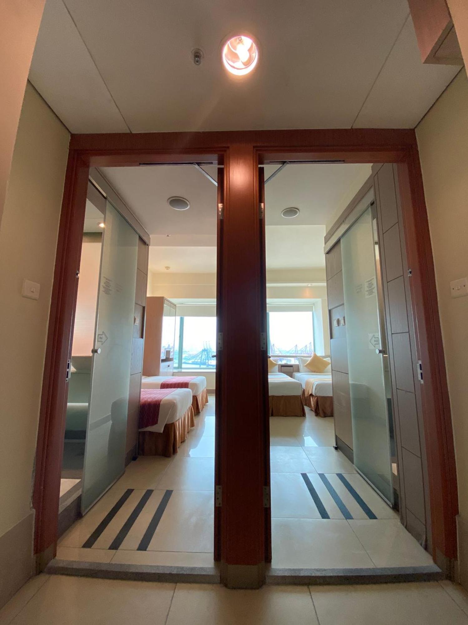 Rambler Oasis Hotel