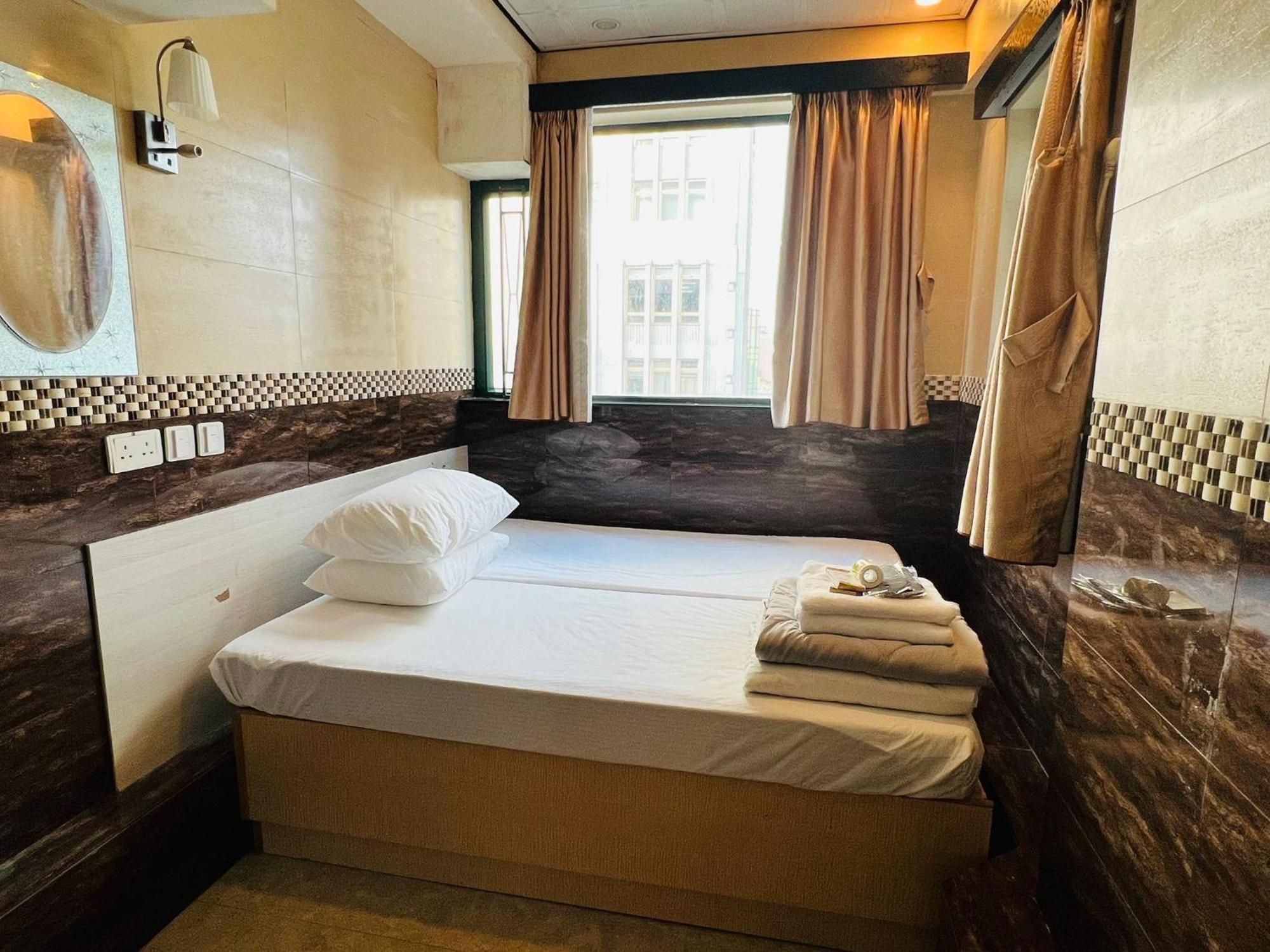 3d Romance Hostel *