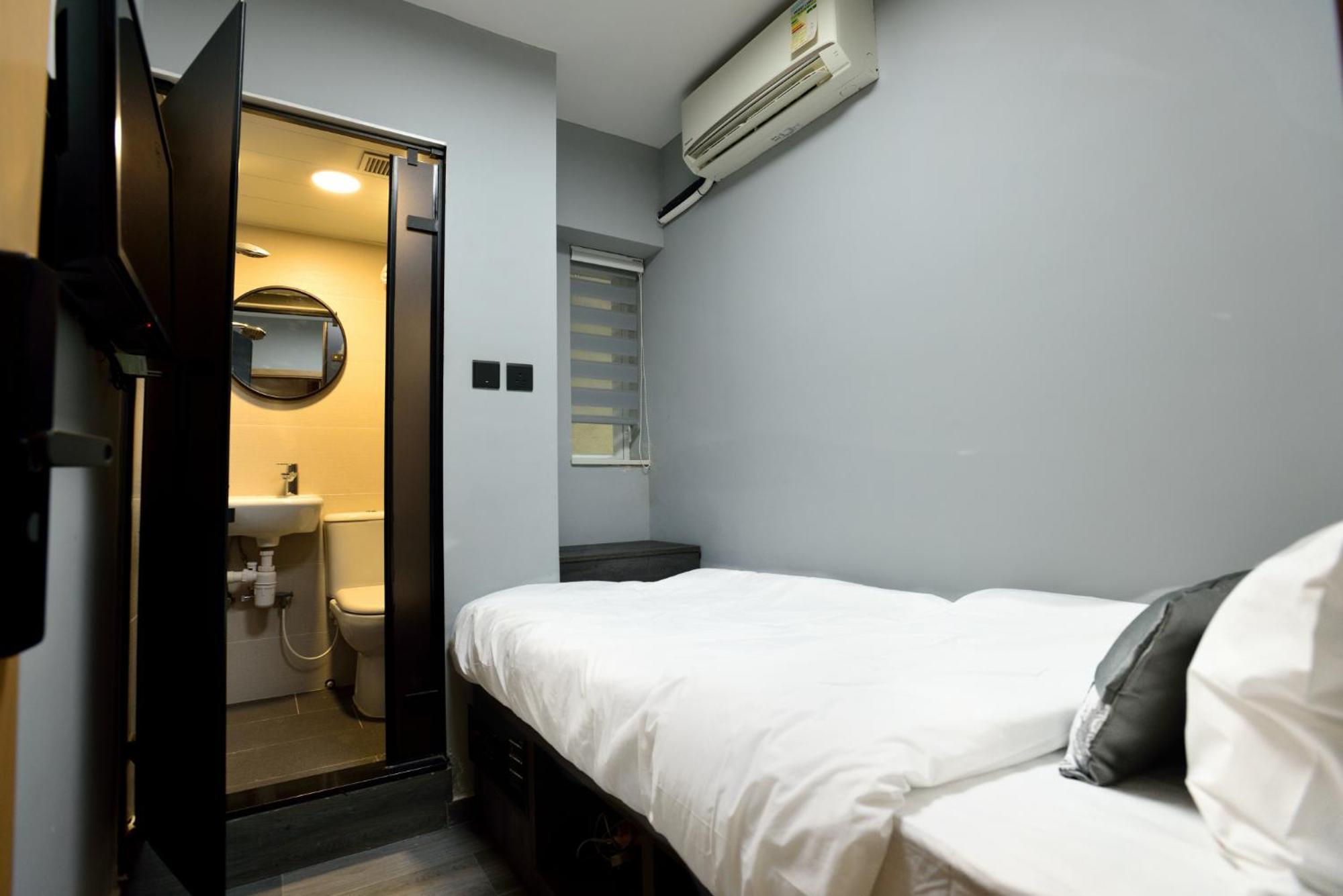 Atlas & Backpackers Hong Kong