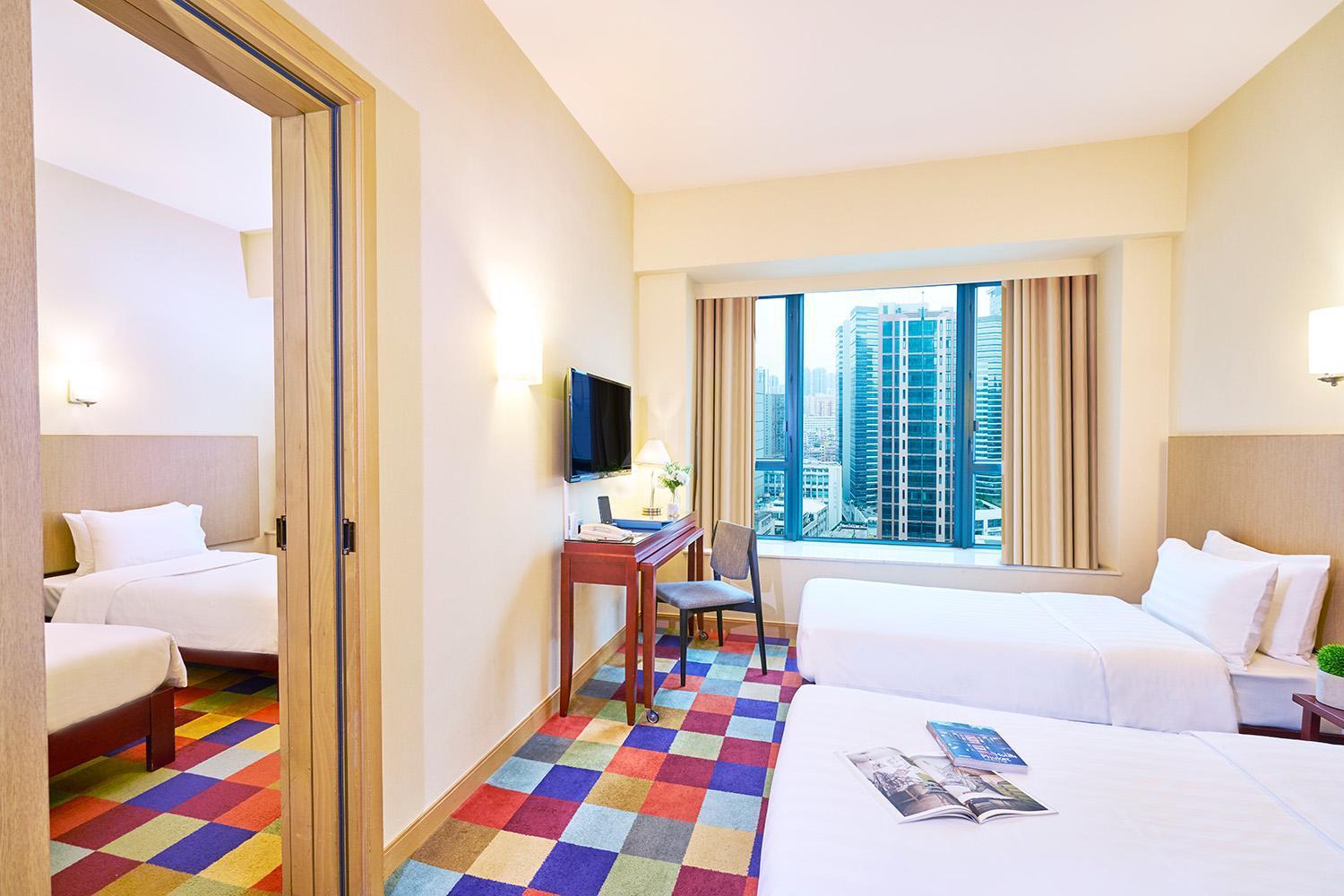 Cozi Harbour View 4*