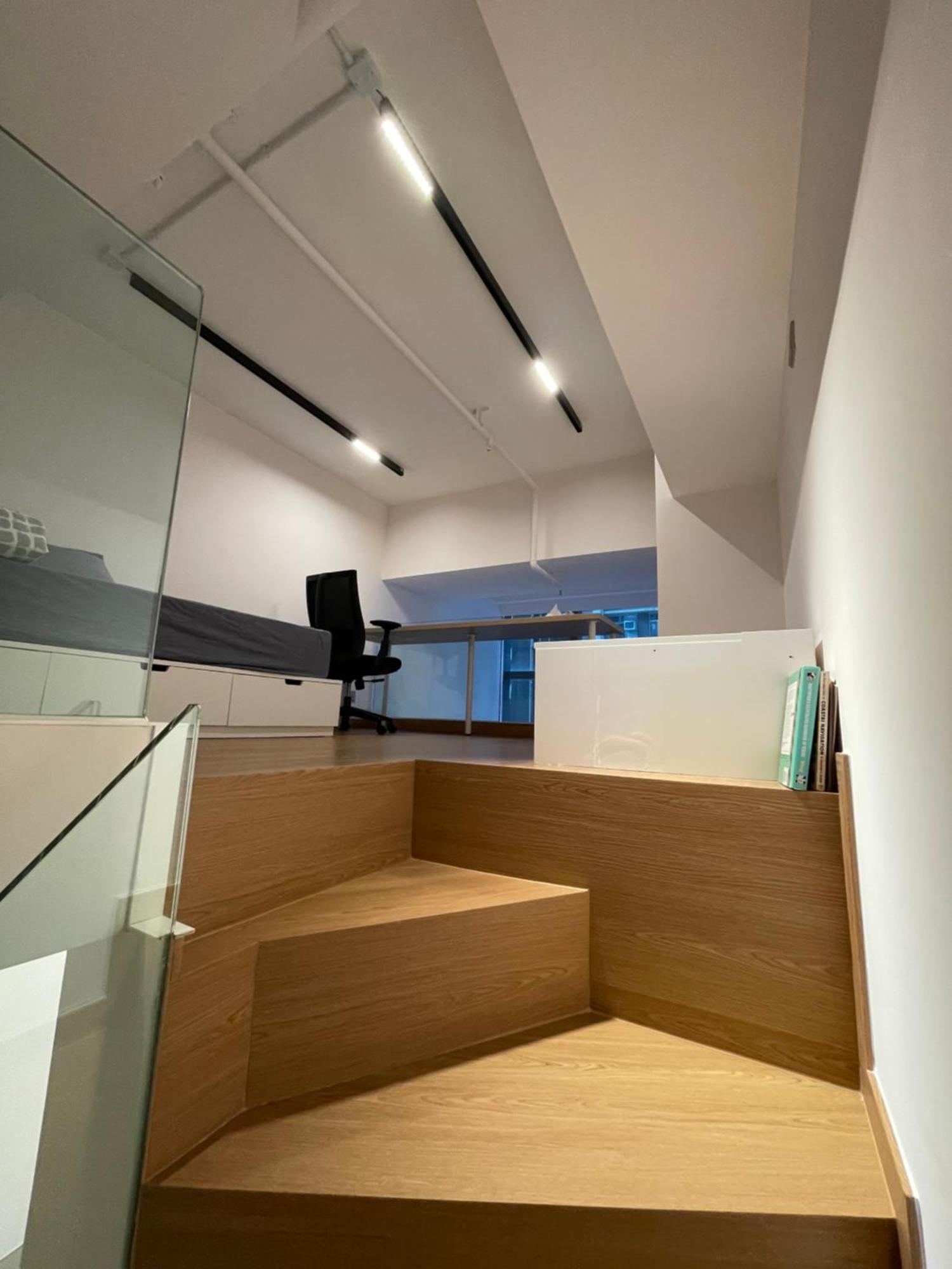 Wanchai Duplex * Hong Kong