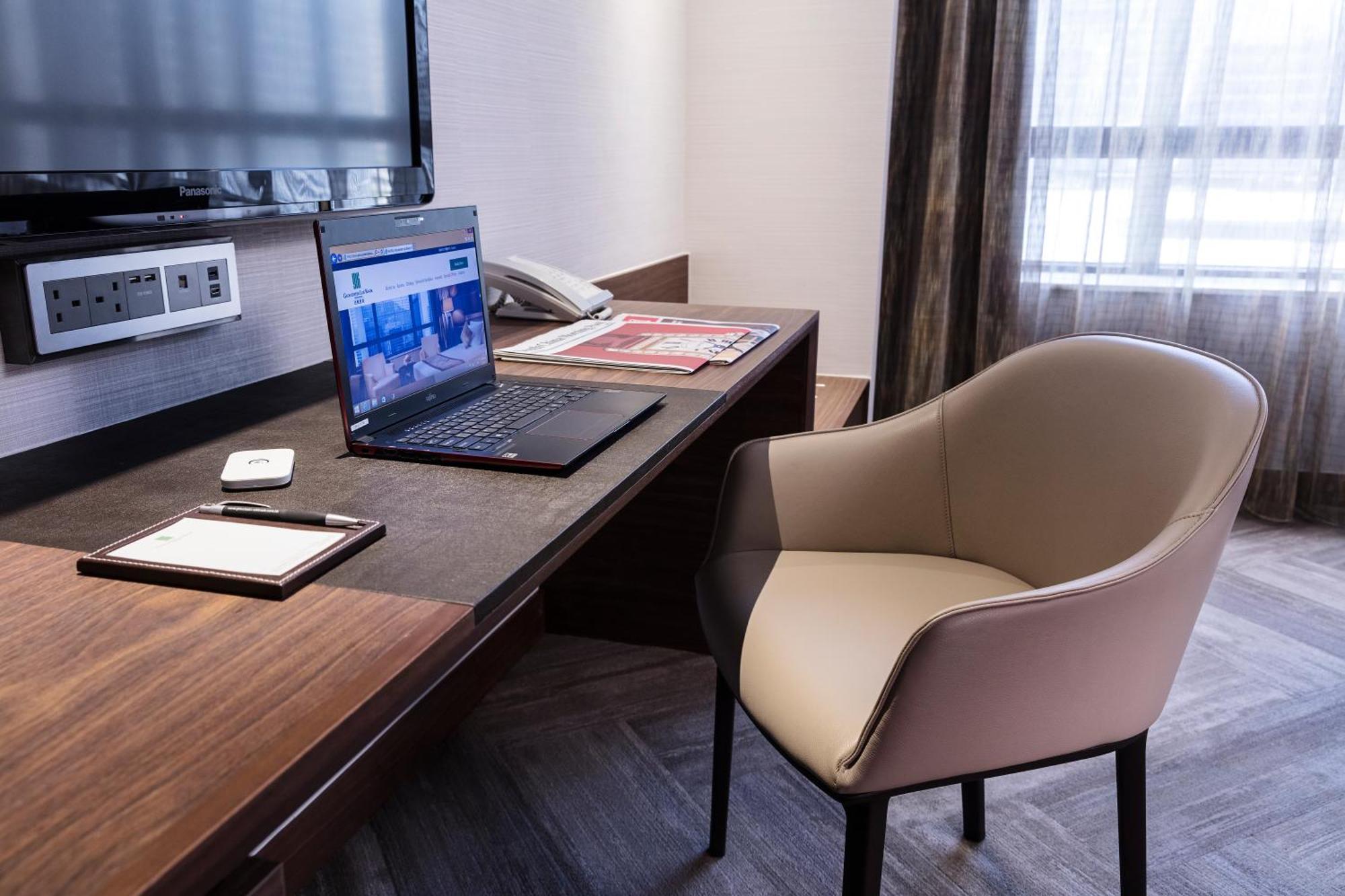Gloucester Luk Kwok 4* Hong Kong