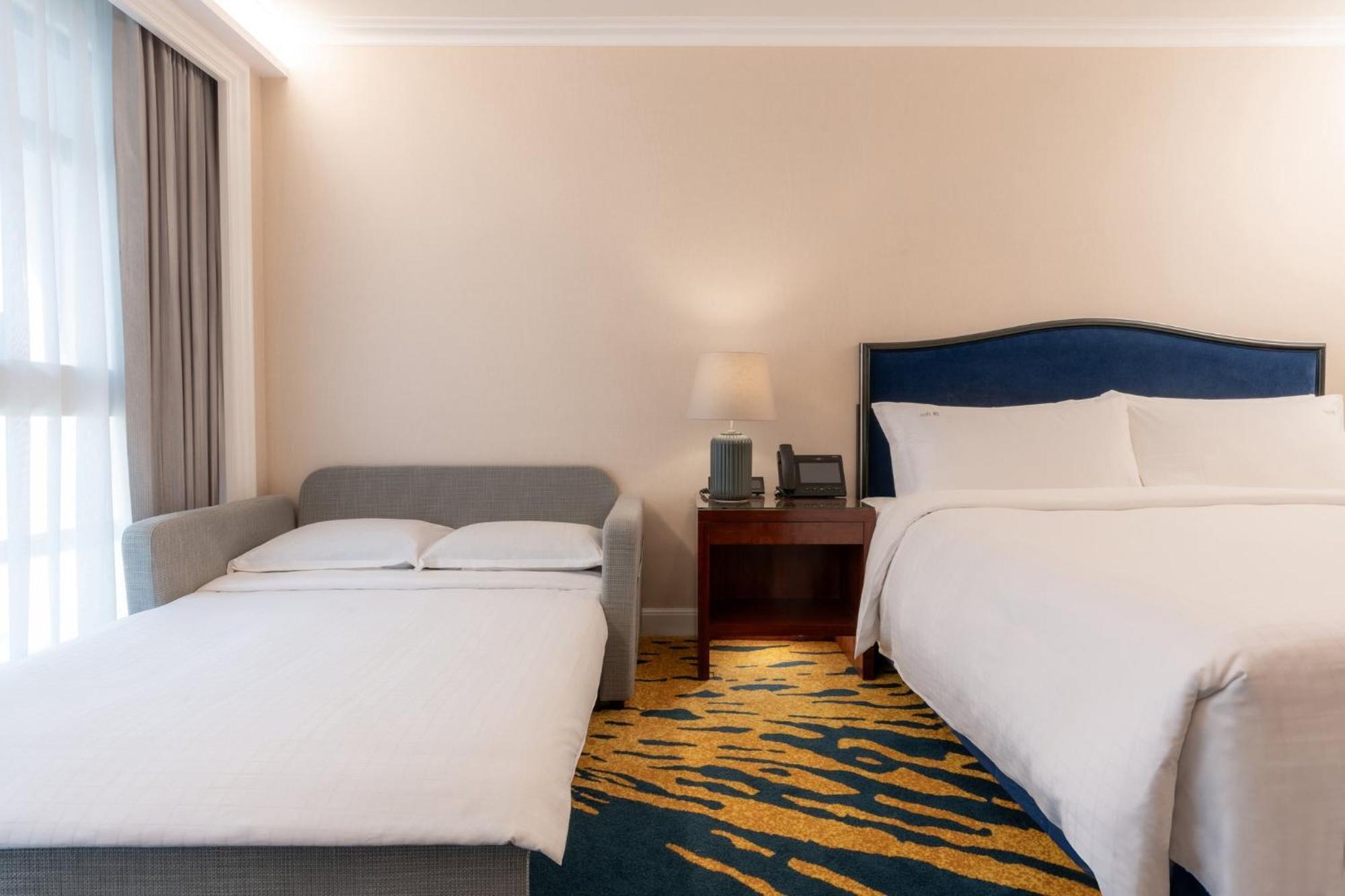 Golden Mile By Ihg Hotel Hong Kong