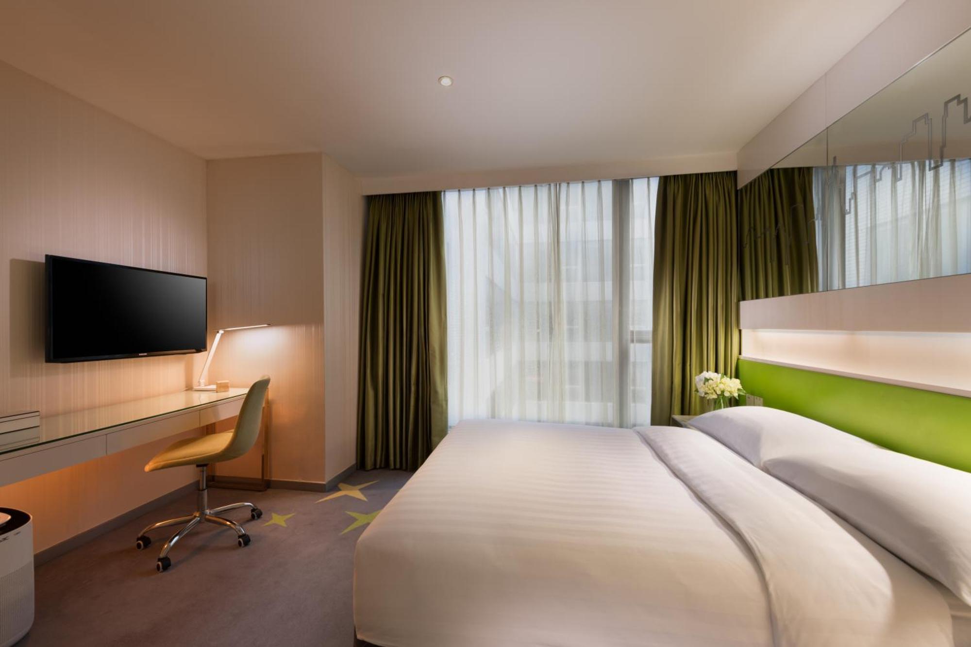 Dorsett Tsuen Wan, Hotel 4*