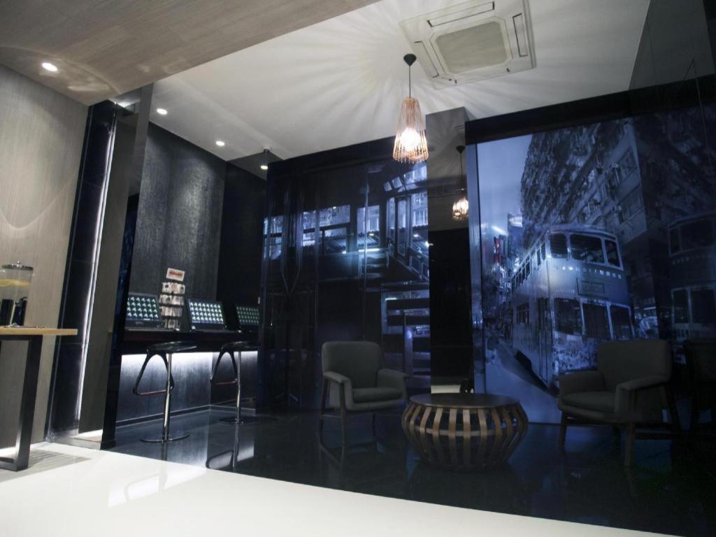 Hotel M1 North Point 3*