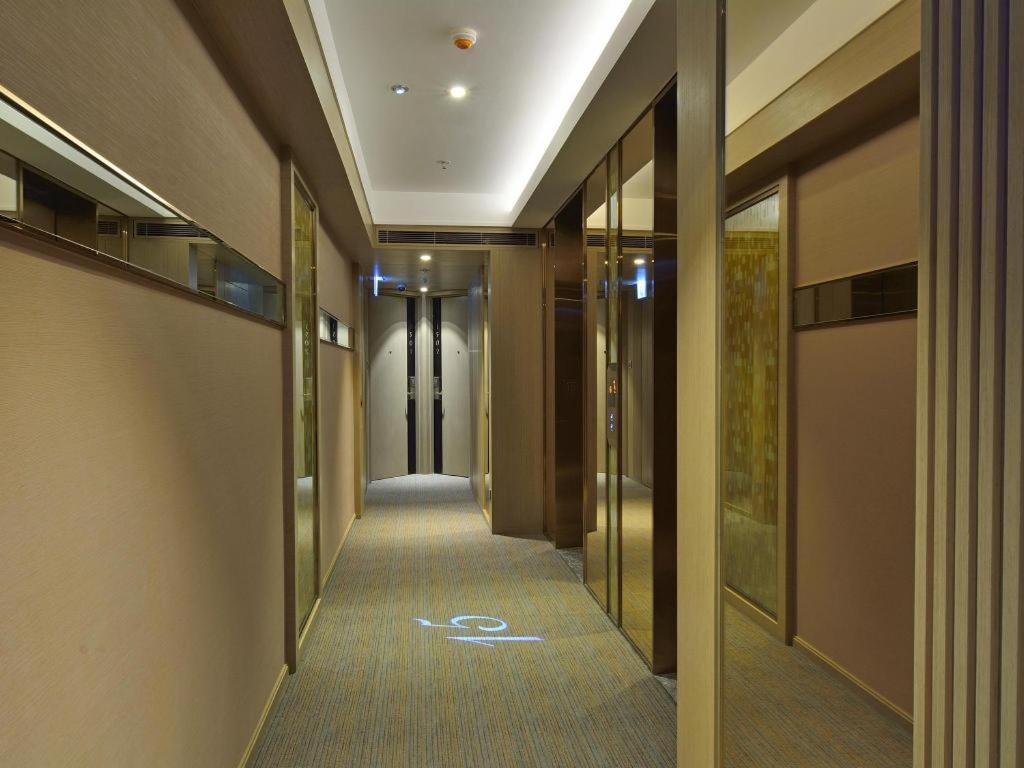 Elysion Place Causeway Bay Hotel 4*