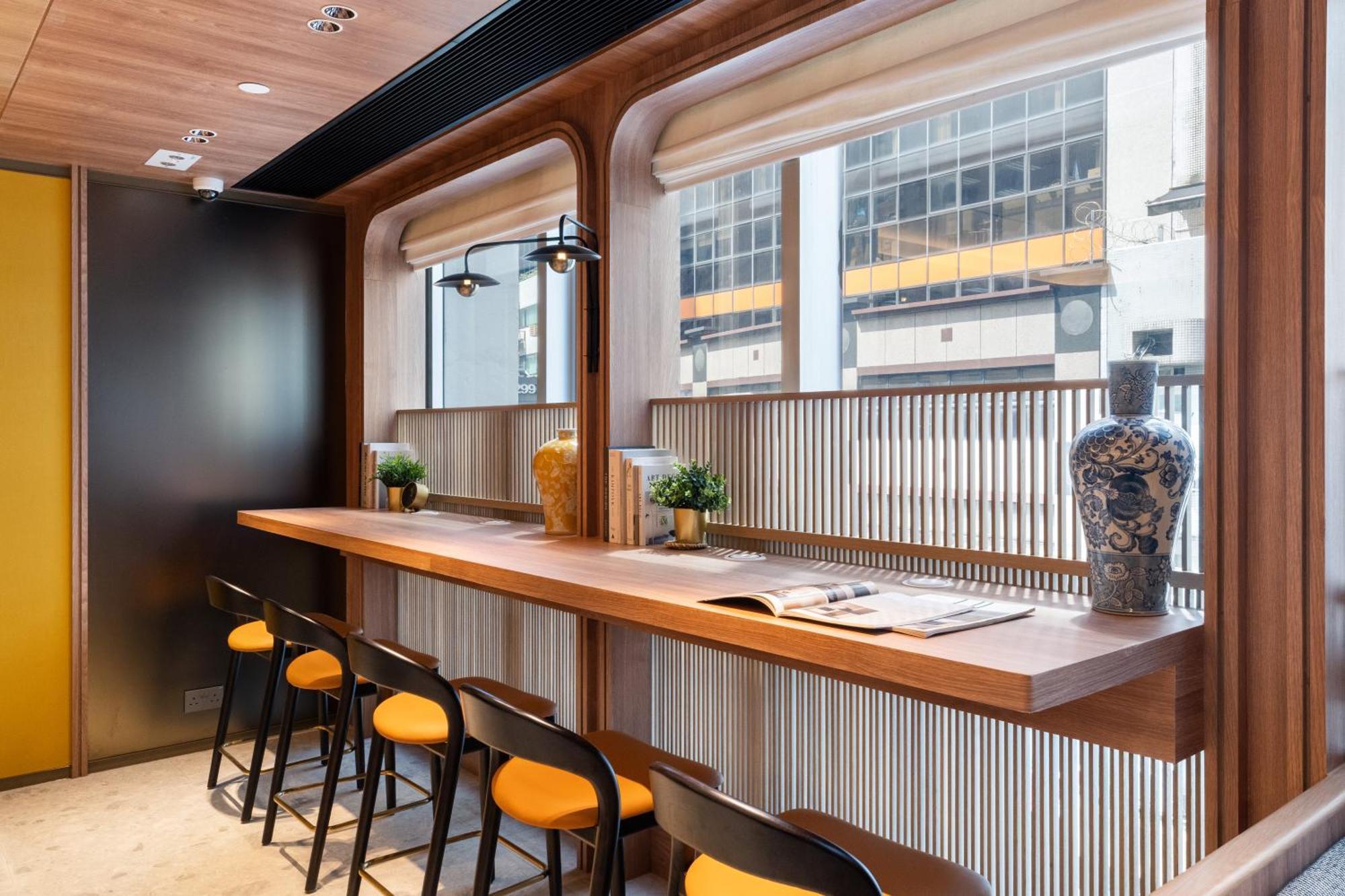 Dash Living On Queen's Hotel Hong Kong