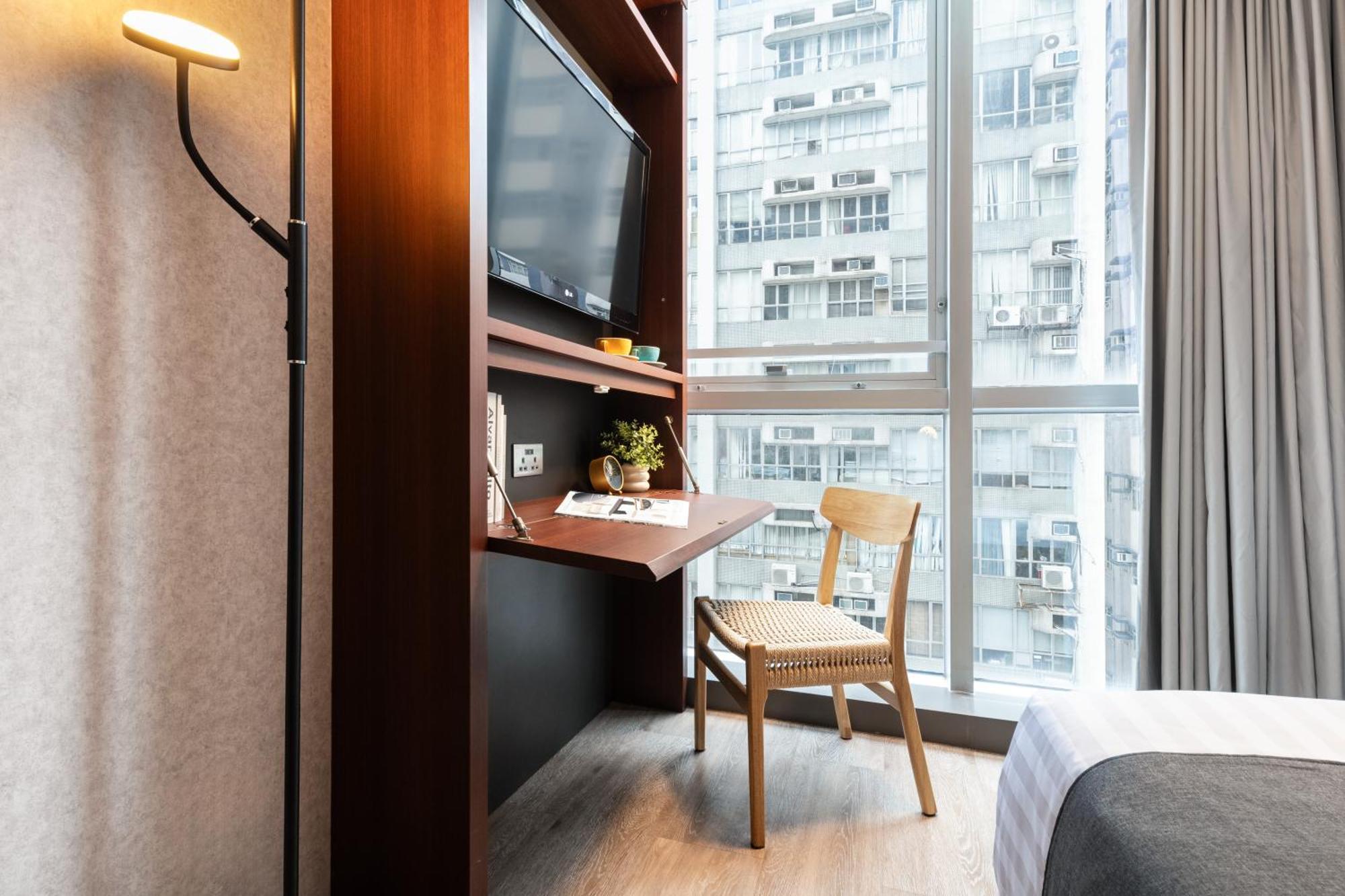 Dash Living On Queen's 4*