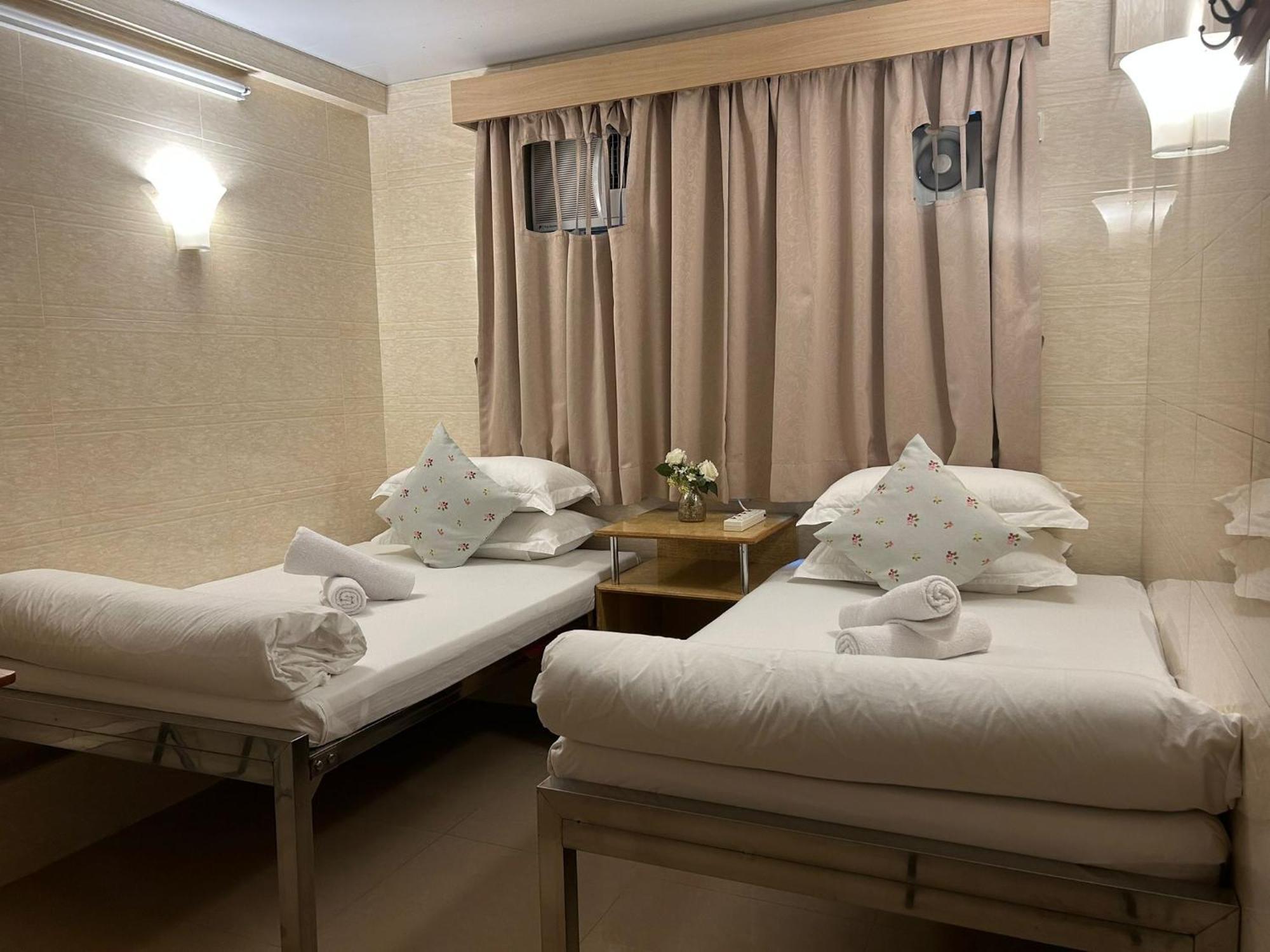 Guest house Hollywood *