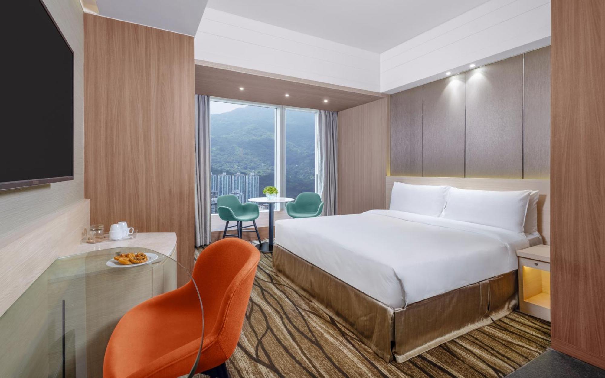 Nina Tsuen Wan West 5*