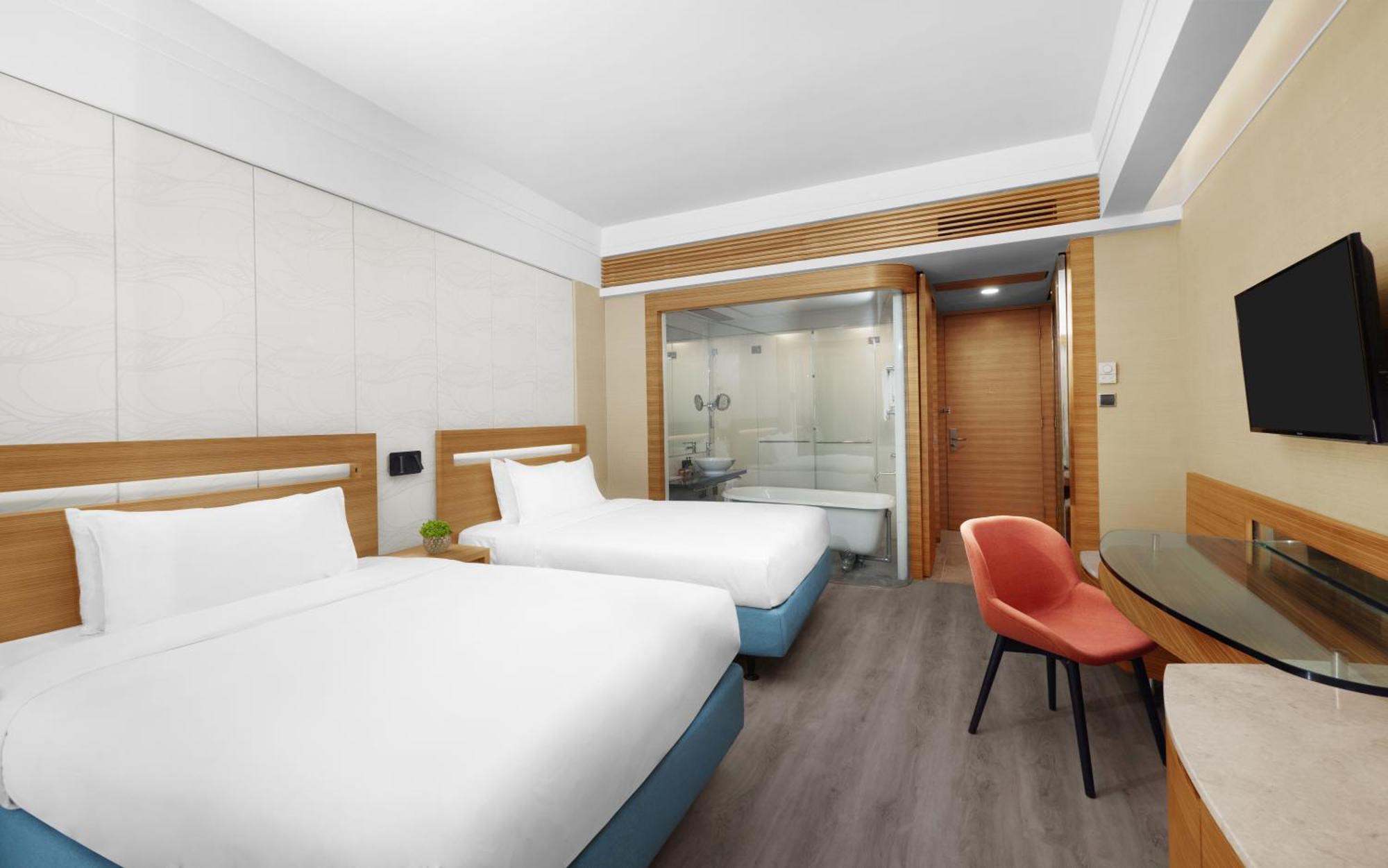Nina Tsuen Wan West 5* Hong Kong