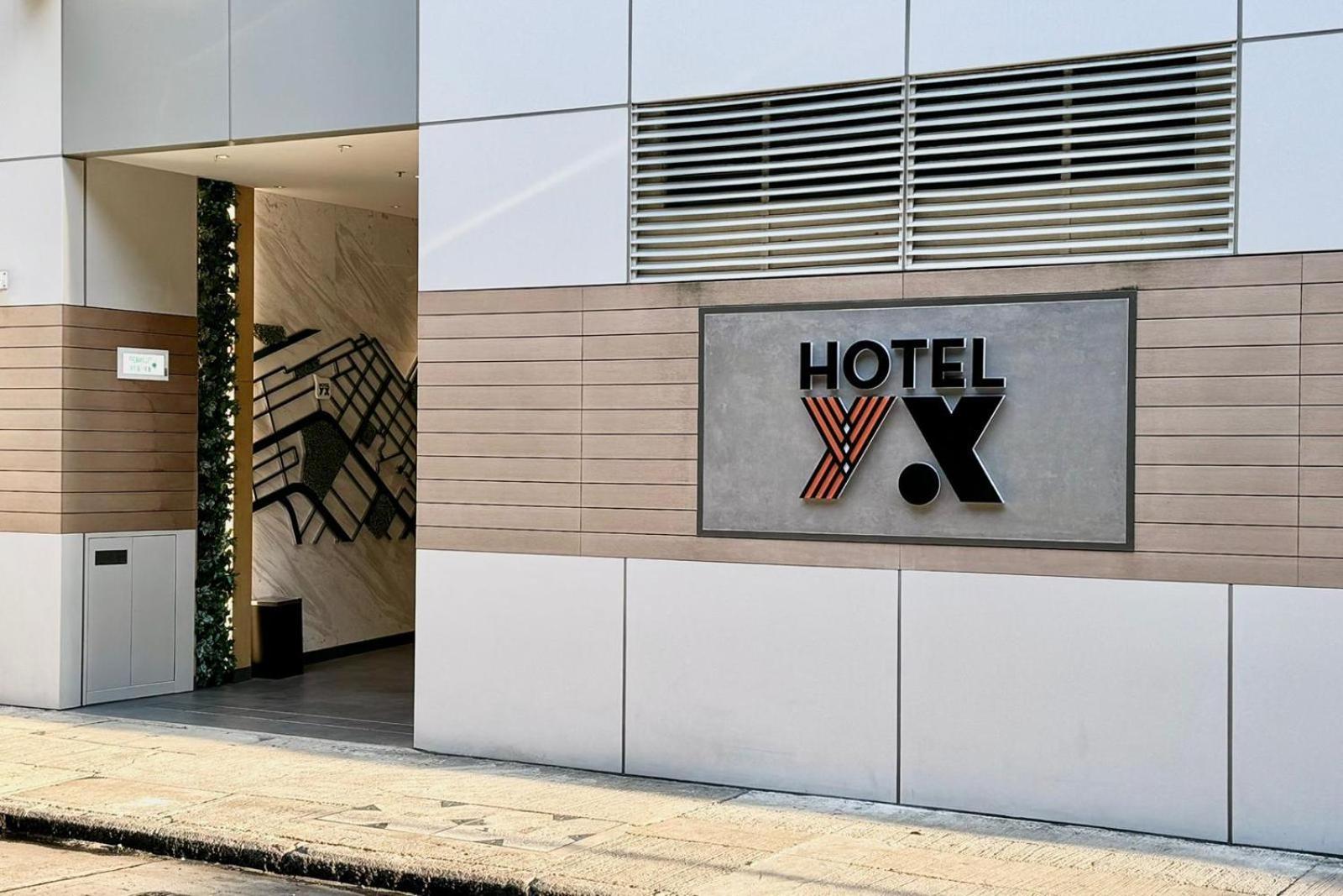 Yx Lai Chi Kok 4*