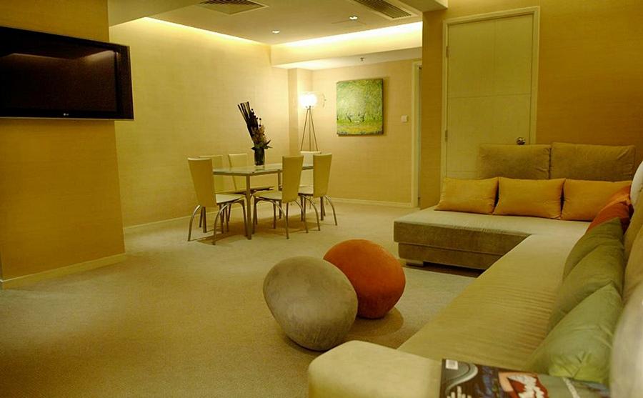 Hotel Cosmo 4*