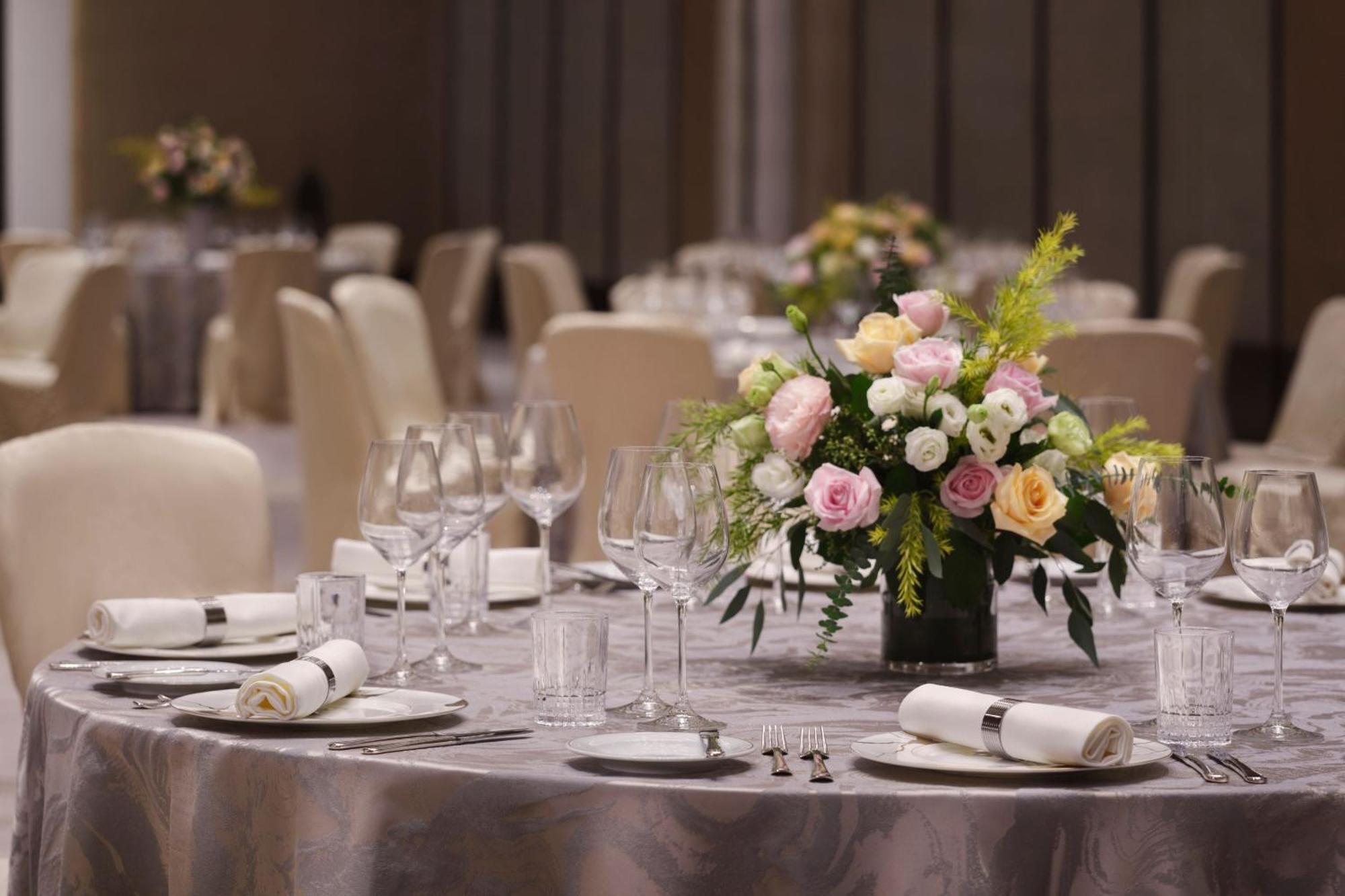 Hotel Sheraton & Towers 5*