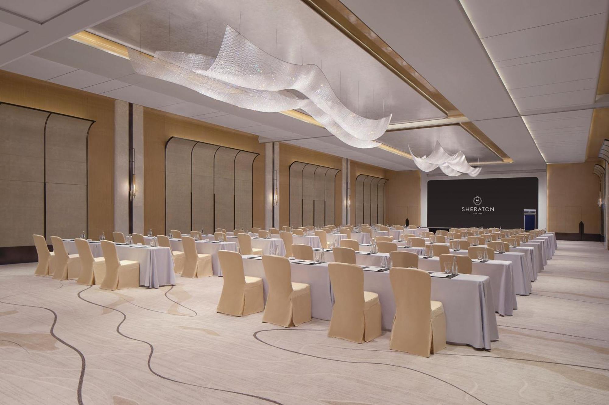 Sheraton & Towers 5* Hong Kong