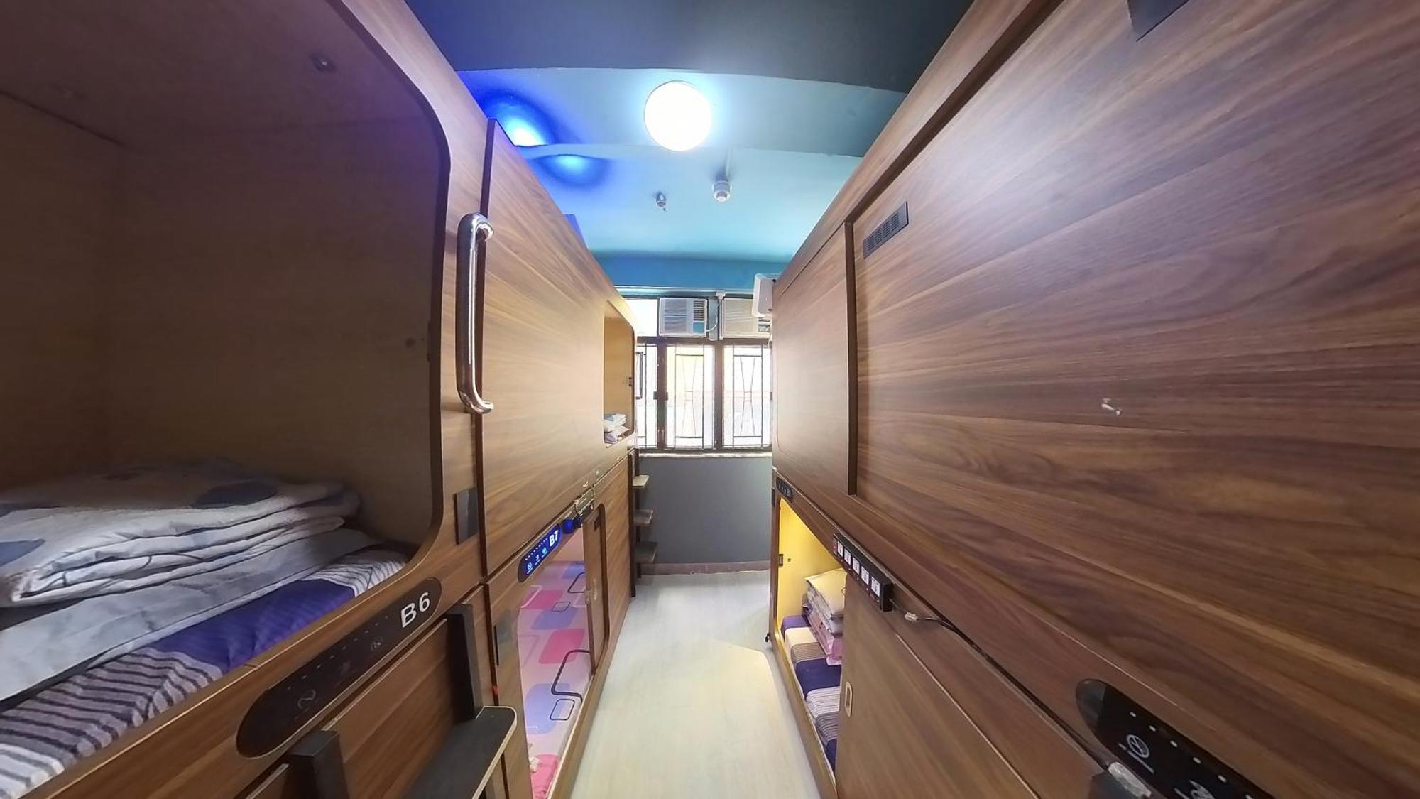 Starway Capsules Hong Kong