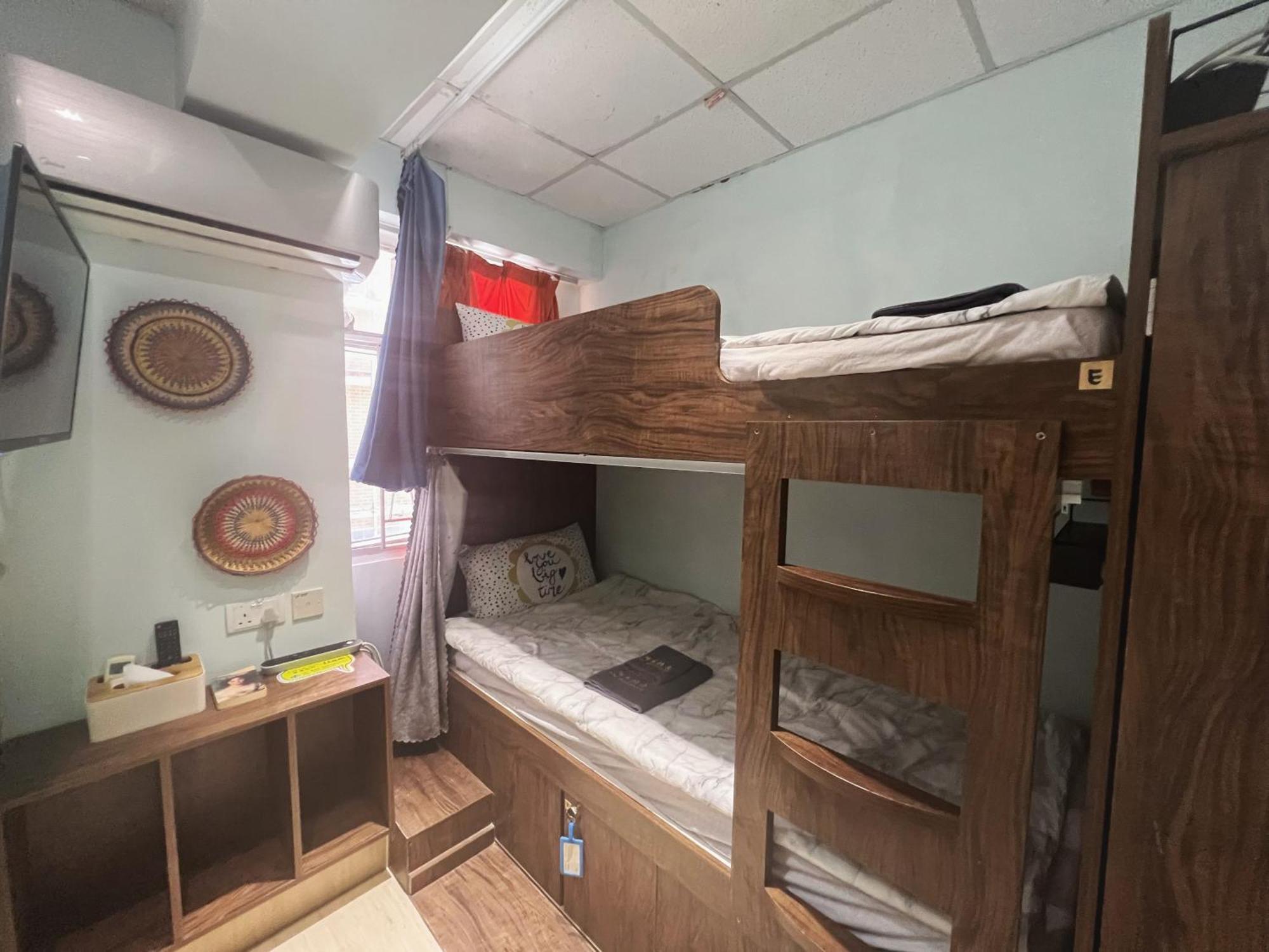 Amu Dreamhouse 阿木旅舍 Albergue *