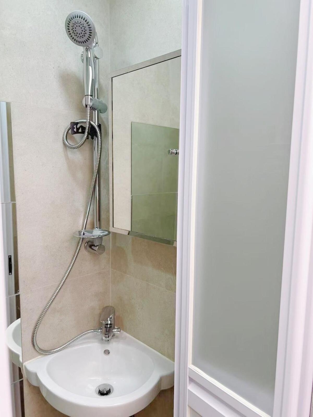 The Davis Haus - Modern Luxurious Near Mtr Apartment Hong Kong