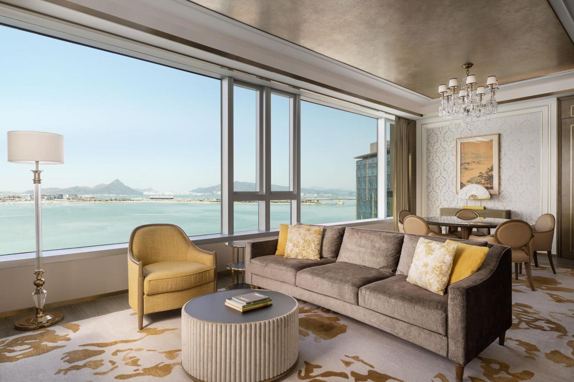 Sheraton Tung Chung Hotel Hong Kong