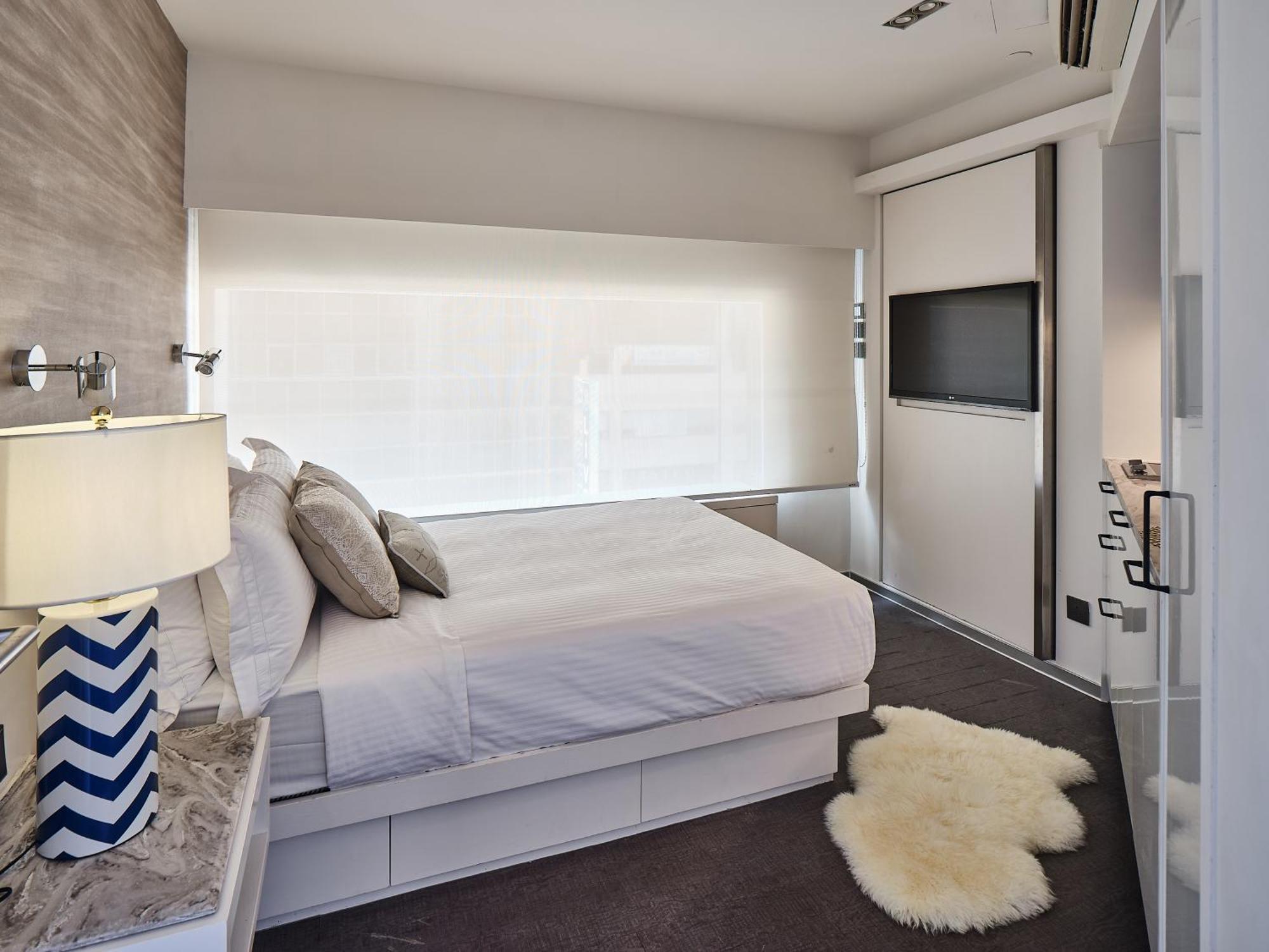 V Causeway Bay Aparthotel