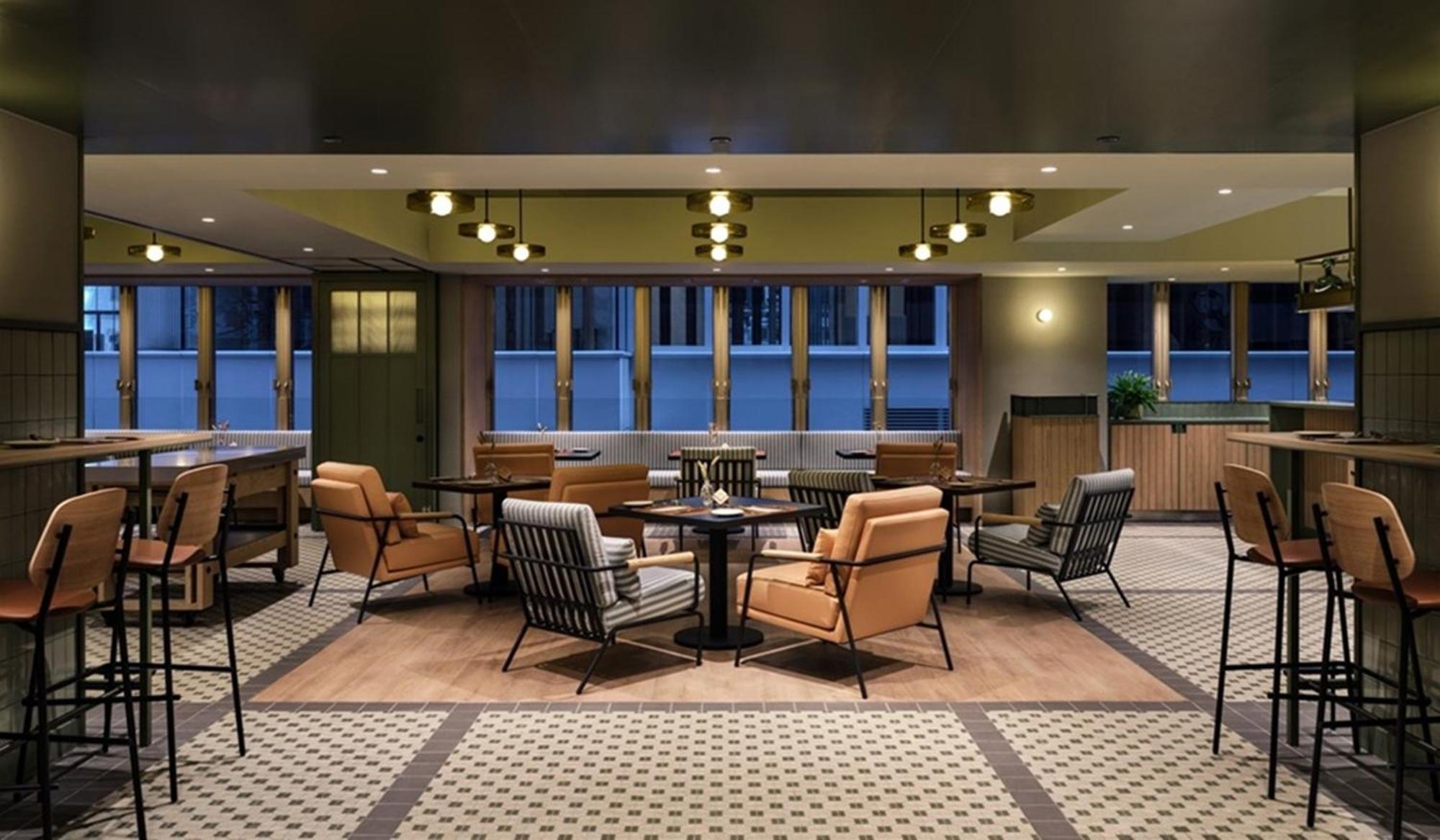 Ying'nflo, Wesley Admiralty, 4* Hong Kong