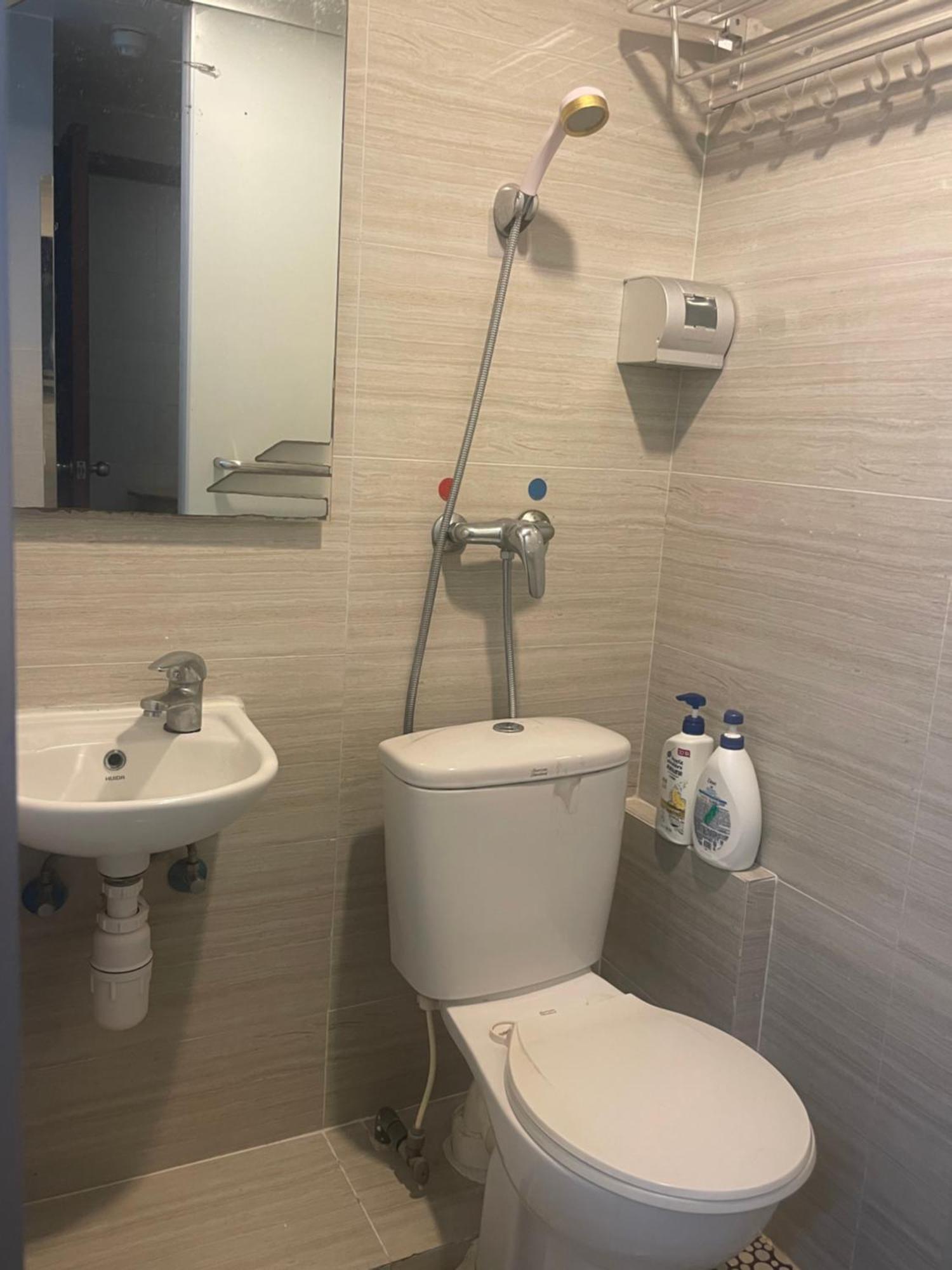 Johnson Wisma tamu Hong Kong