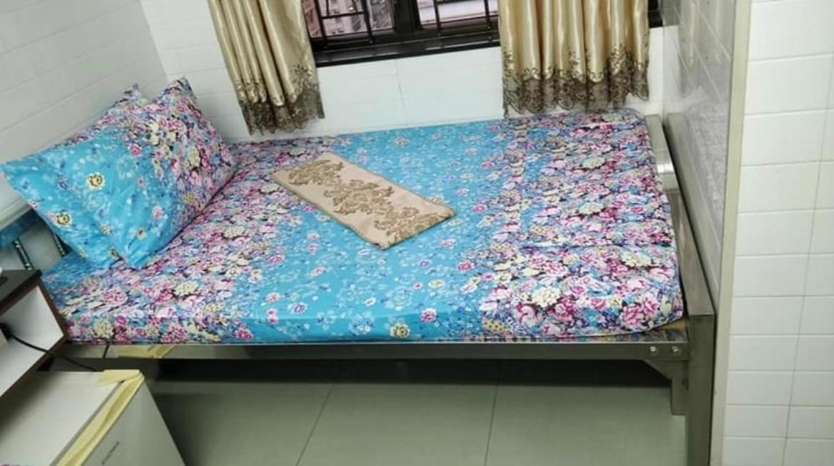 Lucky B6 Hostel *