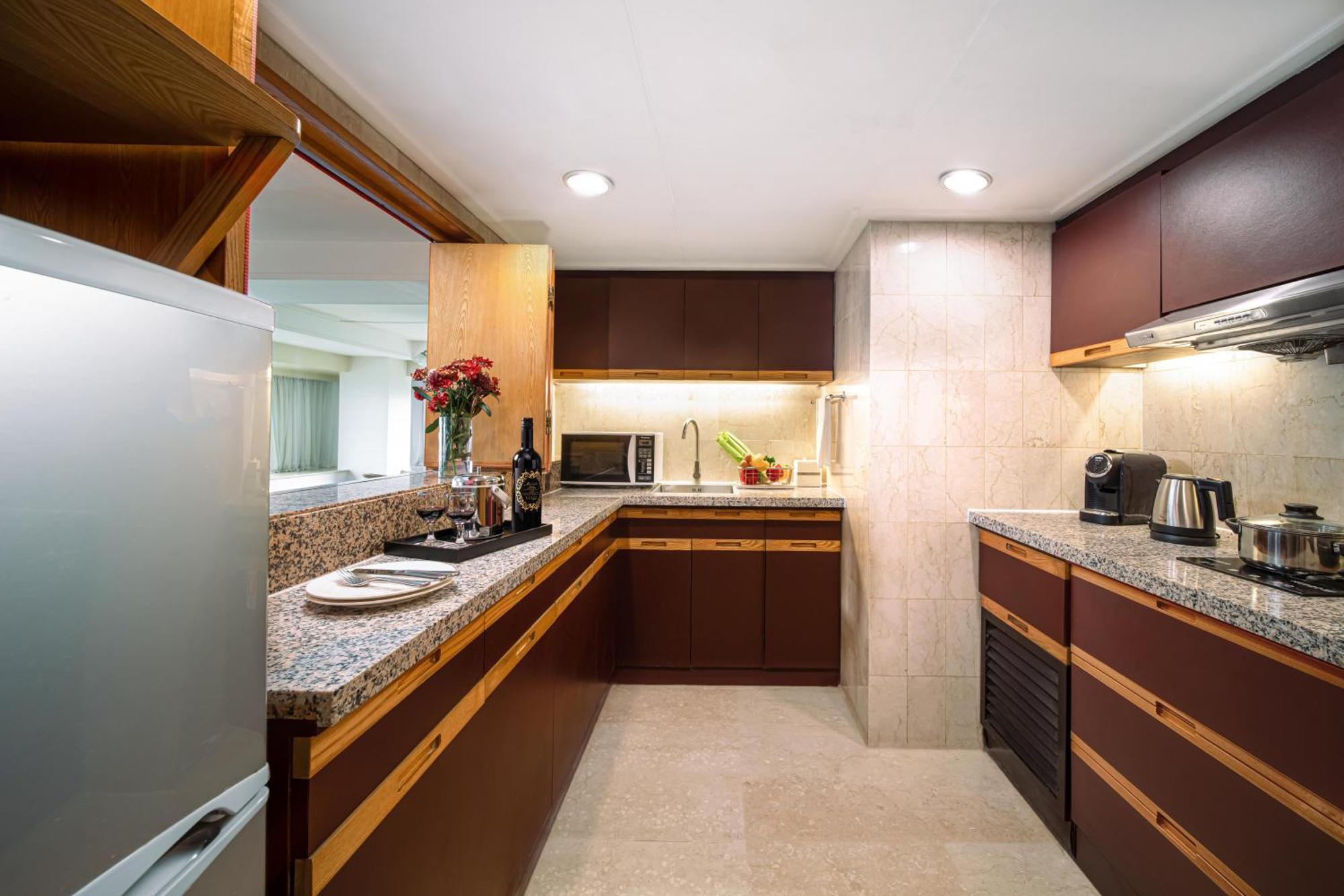 Regal Riverside Hotel 4*