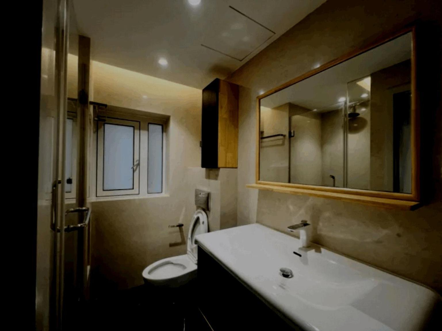 Great Place Modern And Spacious Apartment Hong Kong