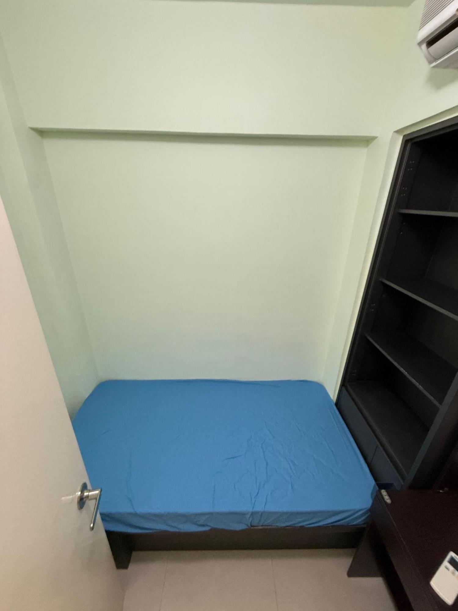 Guest In Wan Chai Homestay