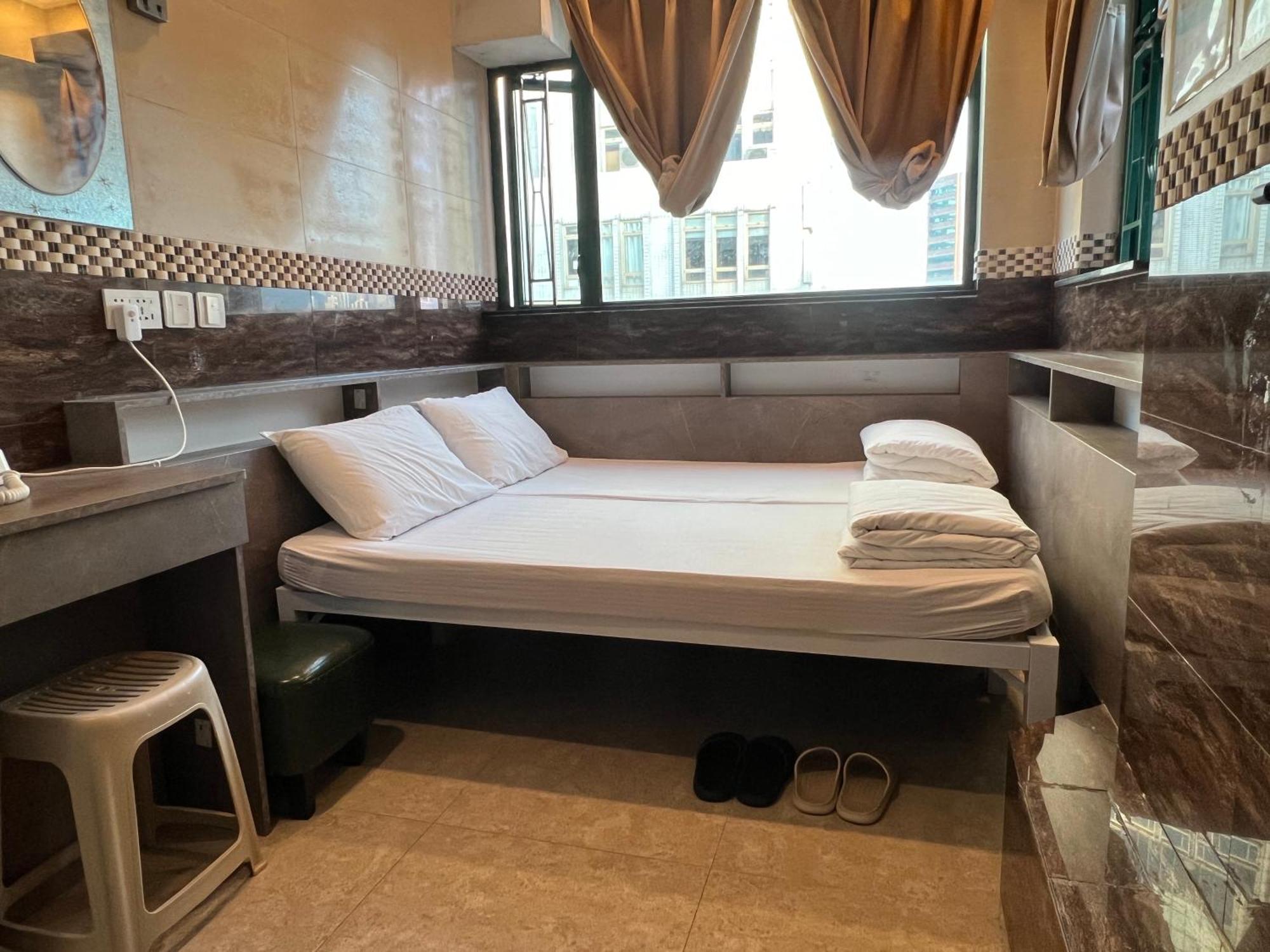 168 Youth Hostel