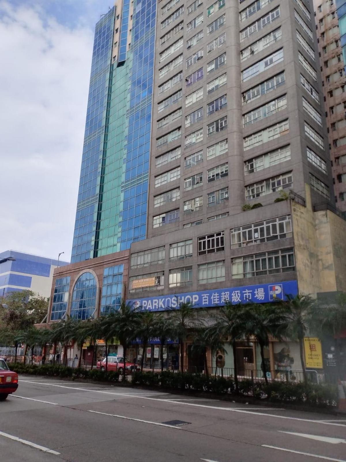 Apartment Spacious And Comfortable Full Bathroom Kitchenette Fridge Washing Machine Dedicated Work Area Near Austin Mtr Station *