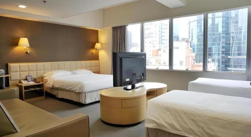 H1 Hotel 3*