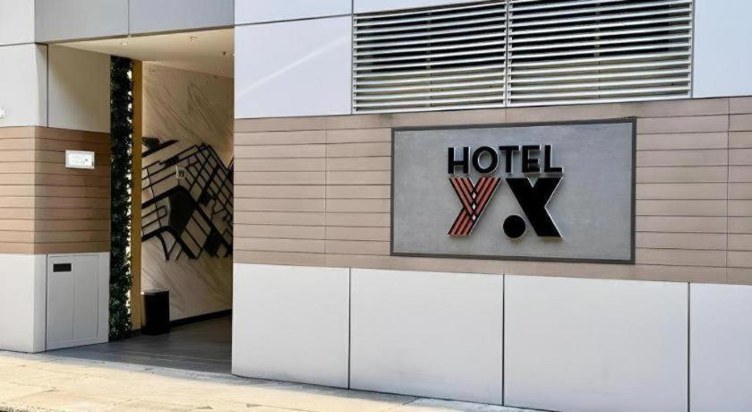 Hotel Ease Access - Lai Chi Kok 4*