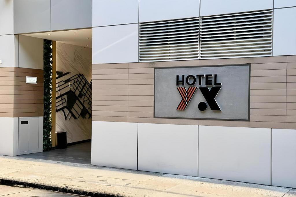 Ease Access - Lai Chi Kok 4*