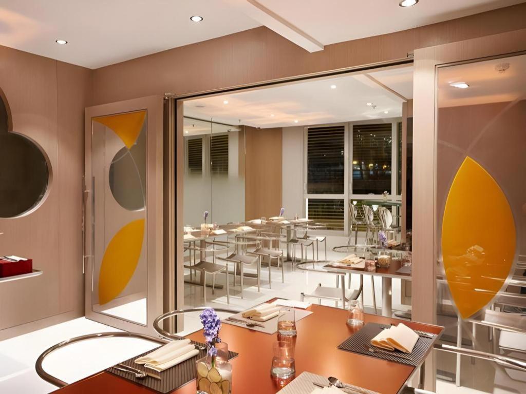 Elysion Place Causeway Bay Hotel Hong Kong