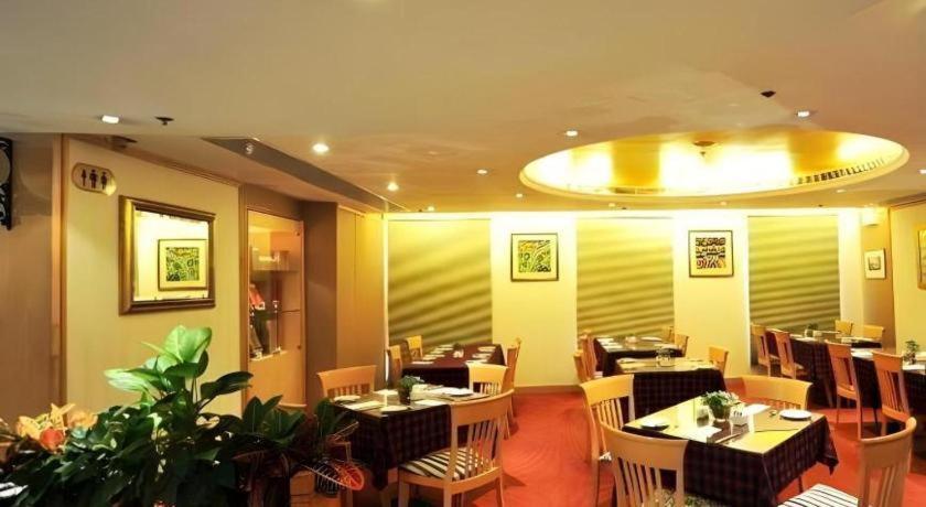 Largos Hotel 3*