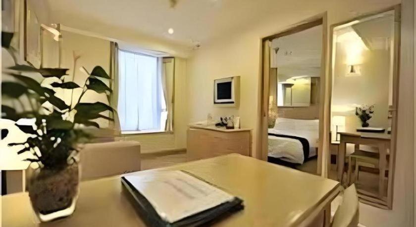 Largos Hotel