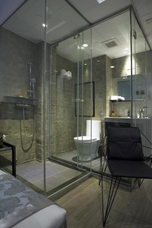 M1 North Point Hotel