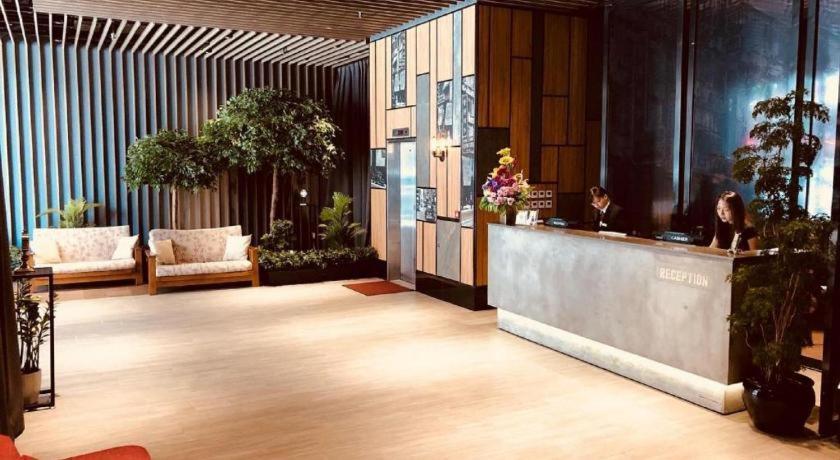 Largos Hotel 3*