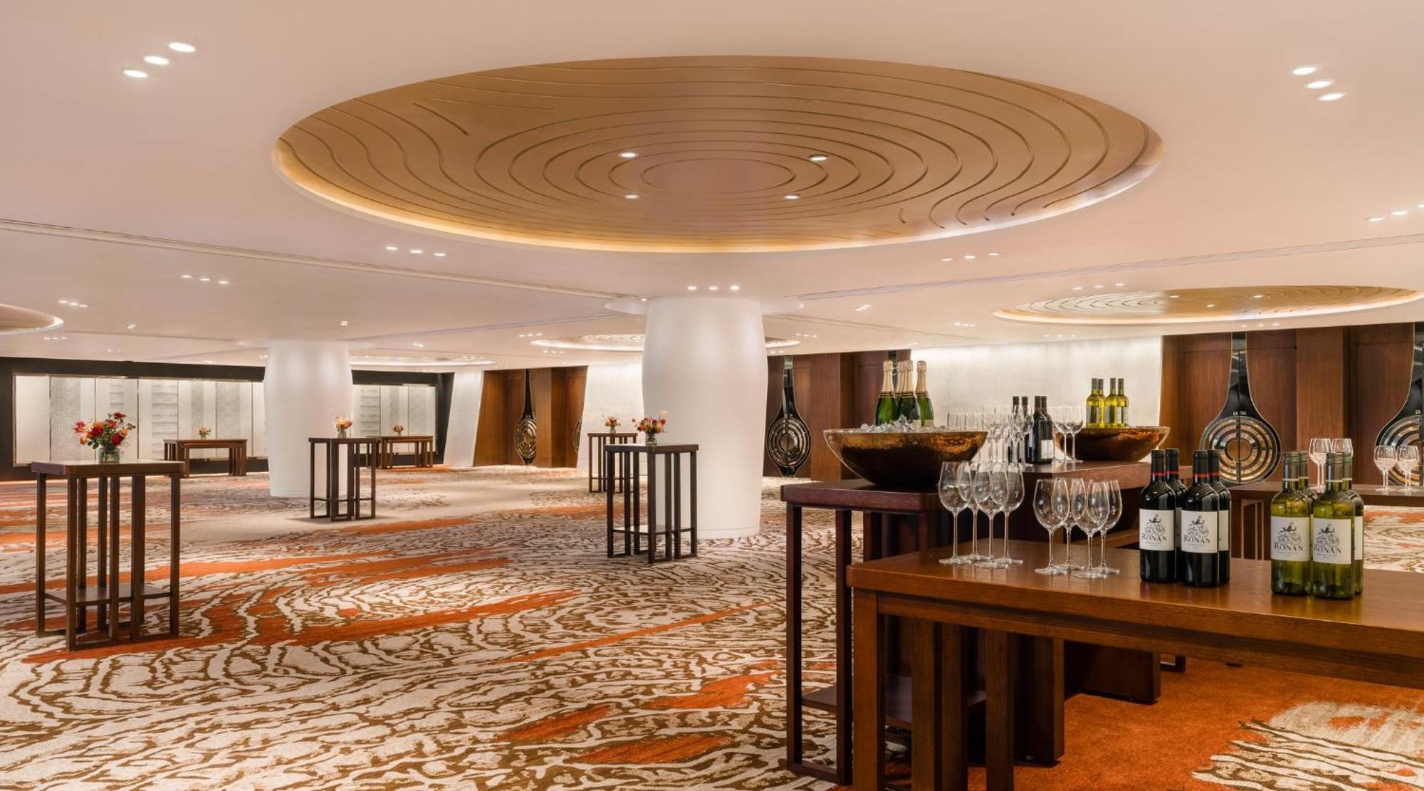 Intercontinental