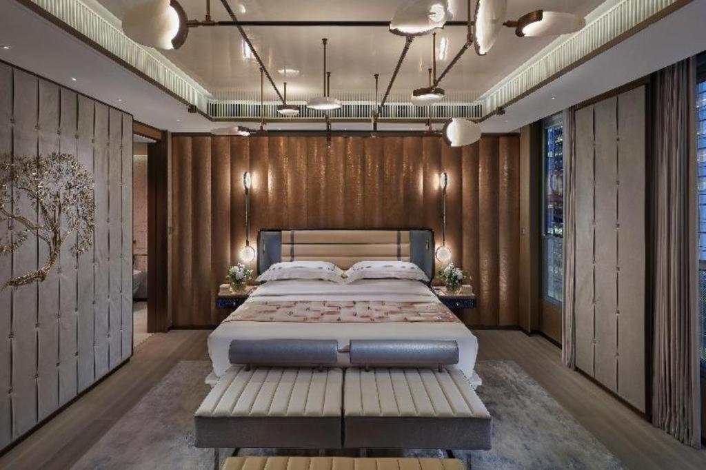 The Landmark Mandarin Oriental Hong Kong