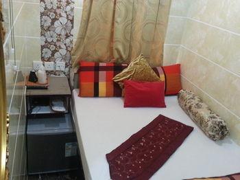 Hotel Maharaja *