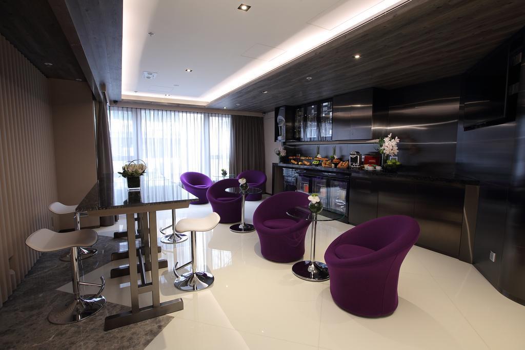 Hotel The Perkin 4*