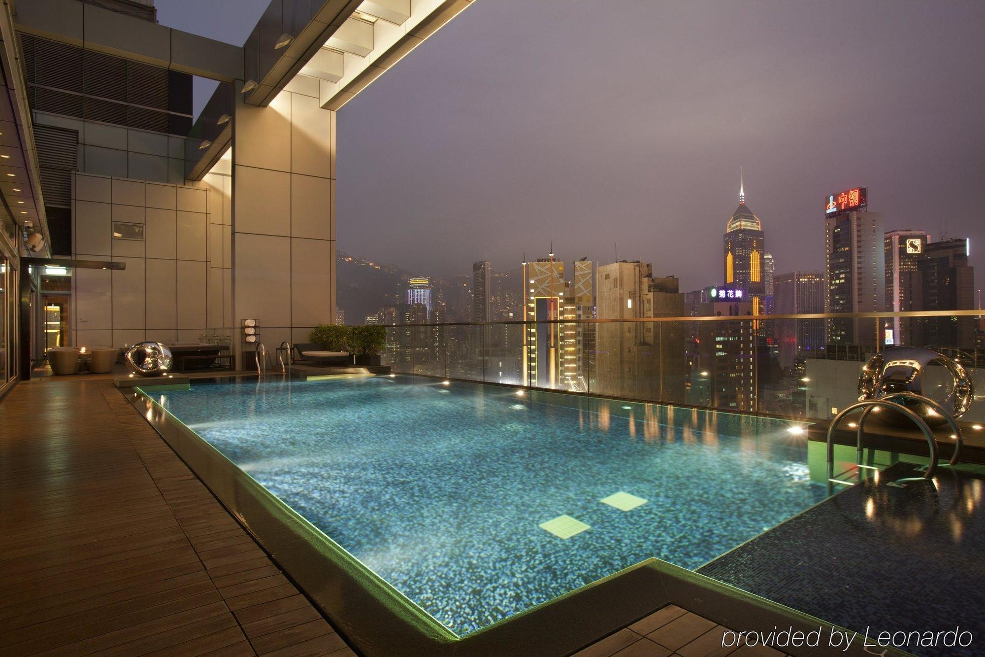 Crowne Plaza Causeway Bay By Ihg Hotel 5*